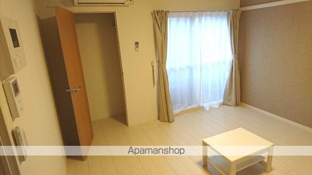 クレイノリヴェールの森の内装写真