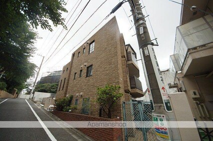 東京都新宿区南元町[1K/29.74m2]の外観4