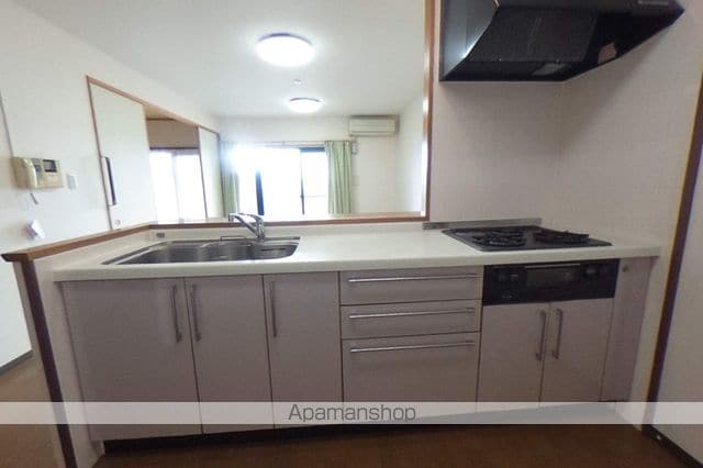 高知県高知市南御座[3LDK/66.52m2]のキッチン