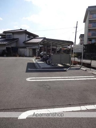 フォンテドミール南[1LDK/51.12m2]の駐車場