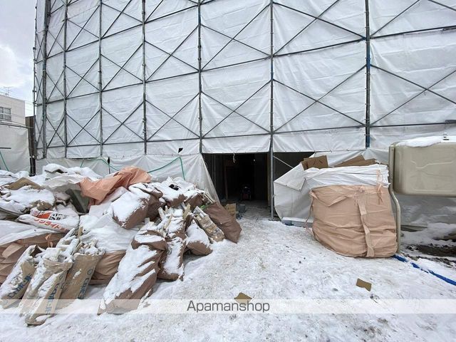 DPレジデンス南郷7丁目駅前の玄関写真