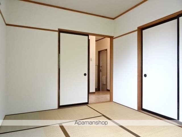 フレスコの内装写真