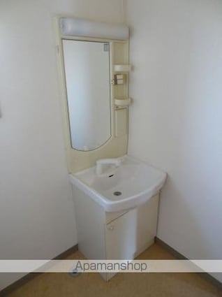 グリーンパーク　Ｄ[2LDK/72m2]の洗面所