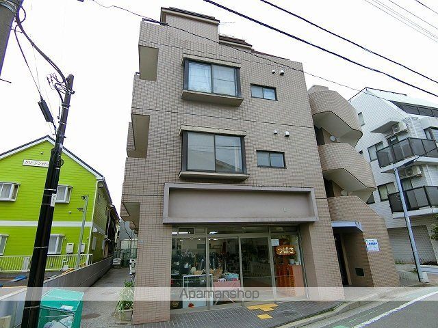 日宝コート金沢文庫の外観写真