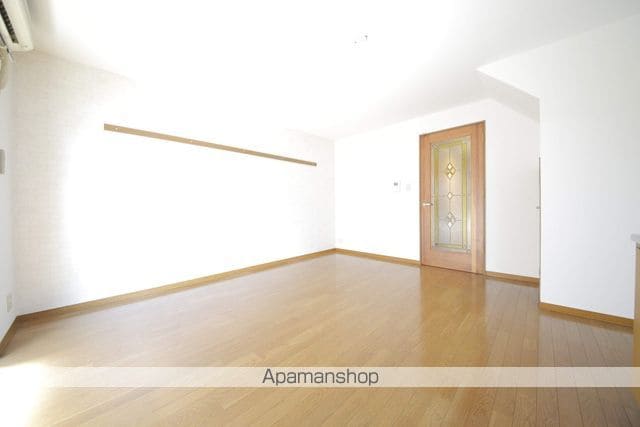 detached 東京都日野市新町４丁目21-10

地図を見る