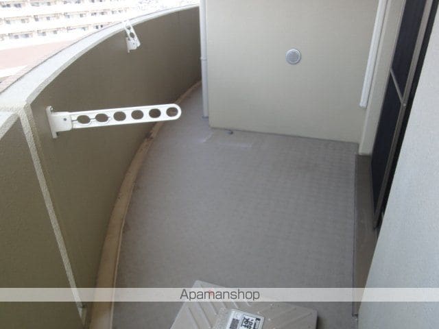 ジェルメ河善の内装写真