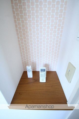 家暮楽とねやま坂マンションの内装写真