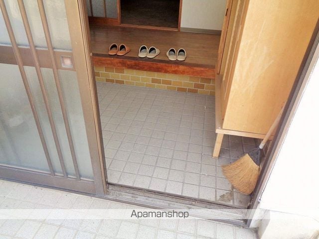 予讃線 伊予西条駅 徒歩27分 2階建 築36年の内装写真