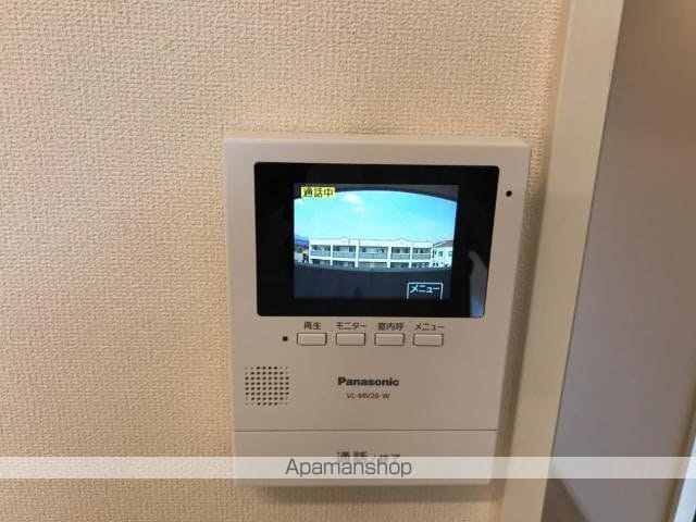 福山市 2階建 築10年の内装写真
