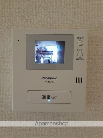 コウチターナの内装写真