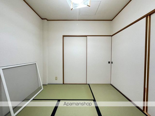 本町ハイツタイプIの内装写真