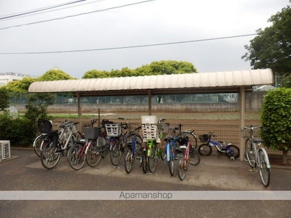 ロイヤルガーデン壱－七番館[3LDK/88.77m2]の共用部2