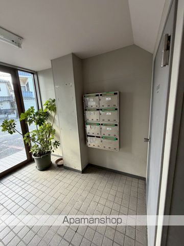 グランディールマツノの玄関写真