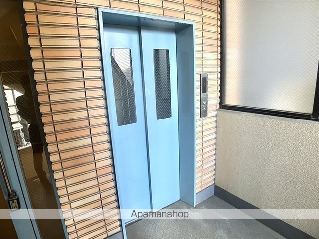 龍生堂橋本ビルの外観写真
