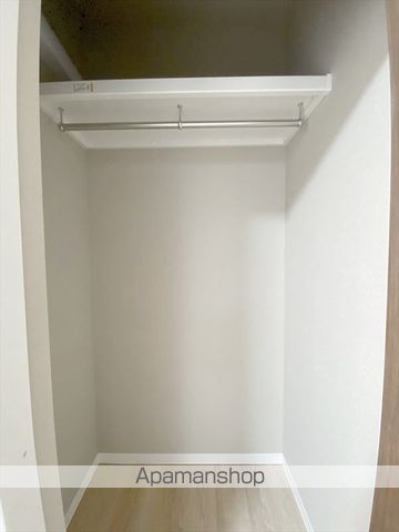 HIGARIAの内装写真