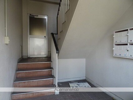 丸亀市西本町一丁目貸事務所[事務所/256.66m2]のエントランス