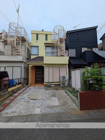 国分一丁目戸建ての外観写真