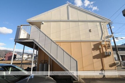 イツミハウスＥ棟[2K/43m2]の外観2