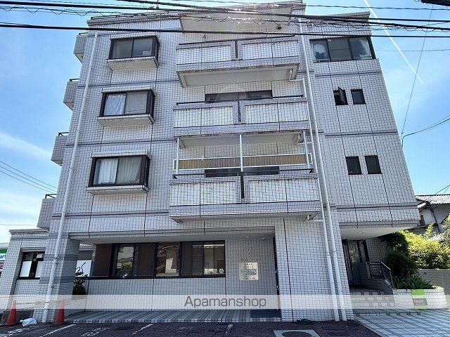 ロイヤルOSの外観写真