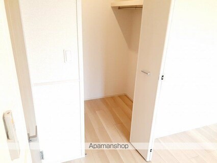 メゾン　ソラーナ[2LDK/56.12m2]の収納