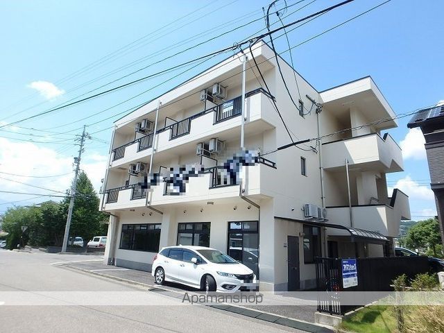 マンション北駅の外観写真