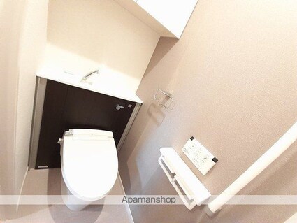 ラ・フォルシュ[1LDK/50.18m2]のトイレ