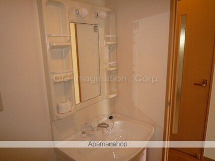 滋賀県大津市今堅田２丁目[2LDK/56.74m2]の洗面所