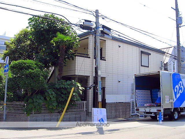メゾン小百合園の外観写真