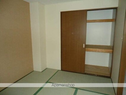 和歌山県和歌山市榎原[2LDK/57.75m2]の収納