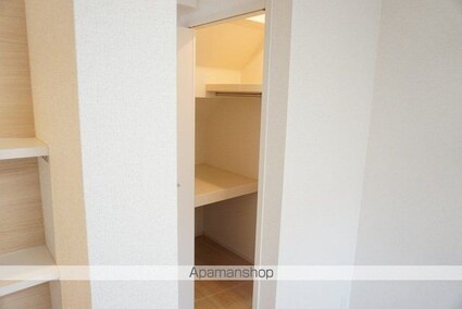 フォメンタⅢ[1R/30m2]の収納