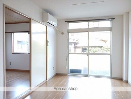 アーバン稲葉[2DK/39.74m2]のリビング・居間