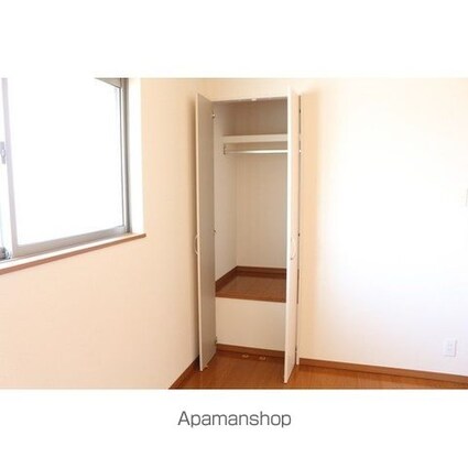 Ｃｏｌｌｉｎａ　ＩＩ[2LDK/54.53m2]の内装1