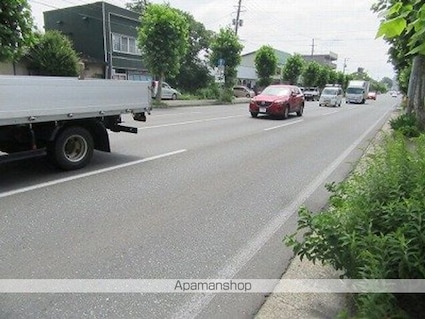 岩手県盛岡市前九年１丁目[1K/31.5m2]の周辺8