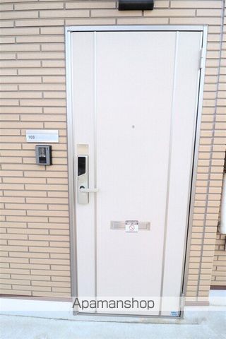マーブルコートの玄関写真