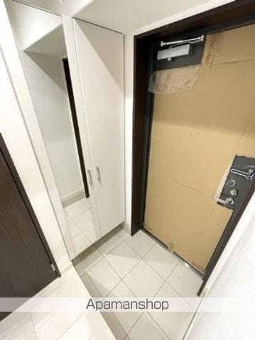 LIBTH新町WESTの内装写真