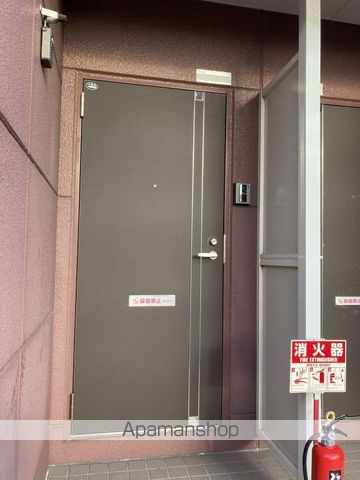 パームヒルズの玄関写真