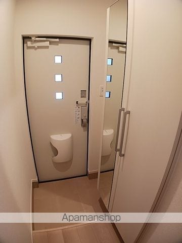 フロントアイムIの内装写真