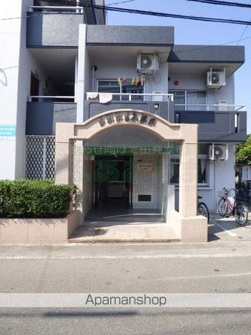サンラーク二日市の玄関写真