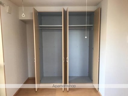 アシューレＢ[1LDK/36m2]の収納