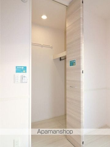 Career Pocket Aの内装写真