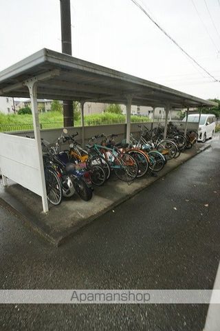 アドラシオンの外観写真