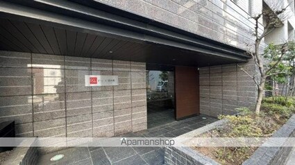 ドゥーエ日本橋[1R/53.44m2]のエントランス2