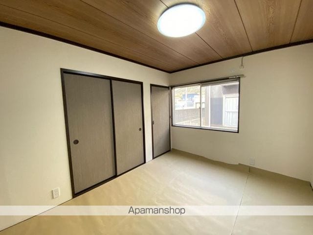 屋島フレグランスの内装写真