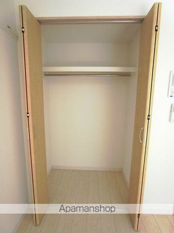 リブリ・MELANZANEの内装写真