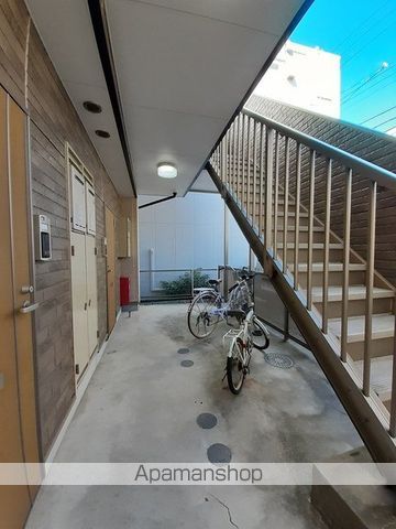 バイオレットの内装写真