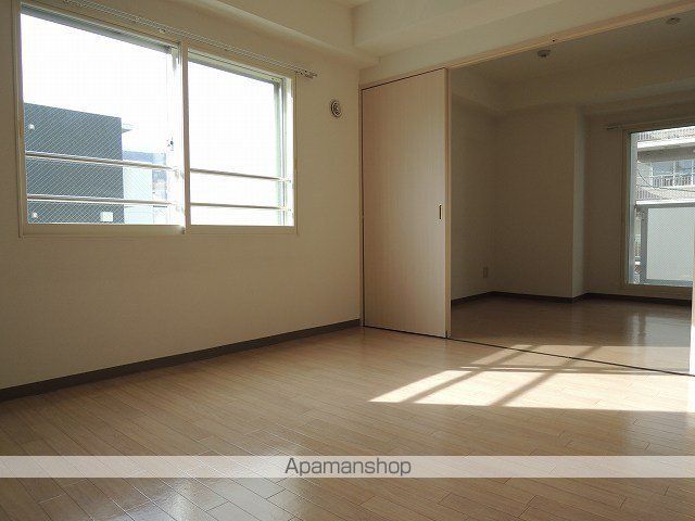 ラペズマン宮の沢の内装写真