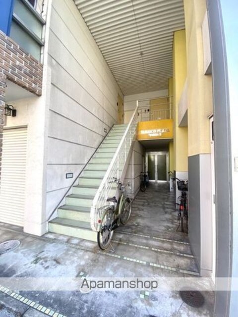 和歌山県和歌山市吉田[2DK/42.92m2]のエントランス
