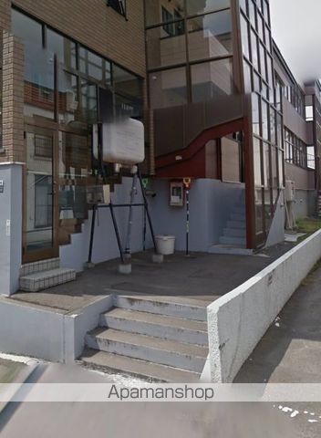 黄金マンションの玄関写真