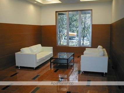 東京都中央区銀座４丁目[2LDK/54.18m2]のロビー