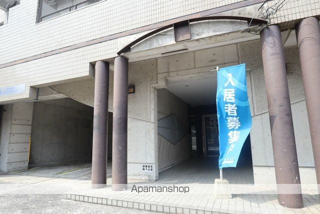 PLEAST医生ヶ丘IIの玄関写真